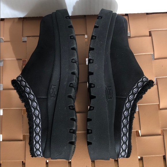 SKECHERS Shindigs Comfy Hour Clogs w. Faux Sherpa Lining Black Size 7.5 - Picture 7 of 9